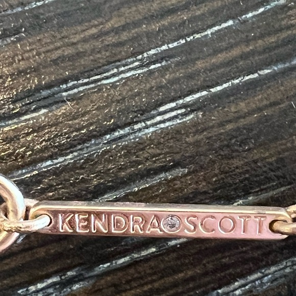 Kendra Scott Natalia Rose Gold Necklace - Picture 10 of 11